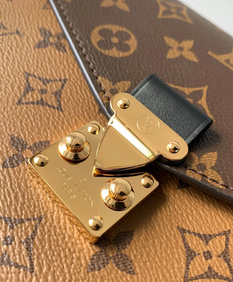 Louis Vuitton Pochette Metis Backpack M11941 Apricot